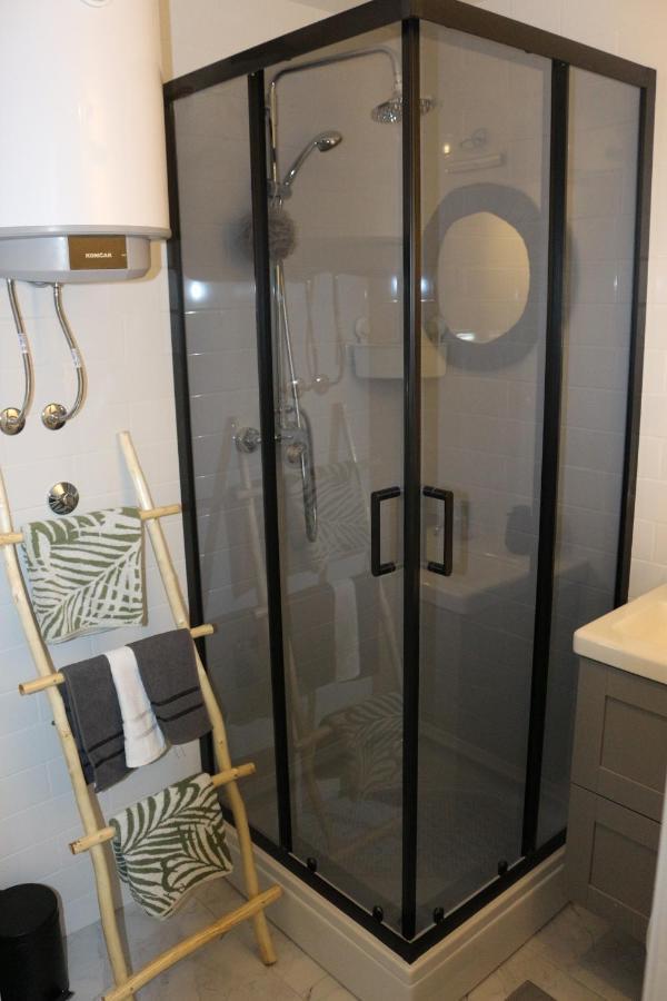 דירות סלוניי Studio Apartman Tajci מראה חיצוני תמונה